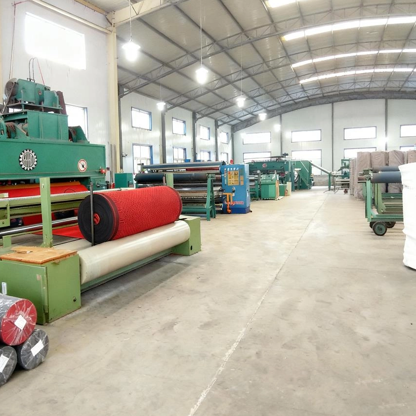 RATO 카펫 생산의 핵심에 대해 자세히 알아보기: 전문 워크샵의 뛰어난 강점을 목격