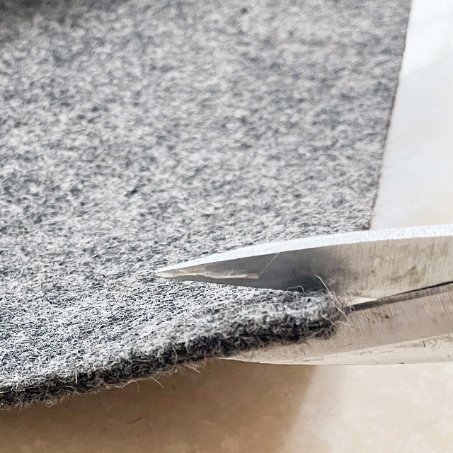 펠트 러그 패드: 따뜻한 바탕으로 공간의 아름다움을 담다