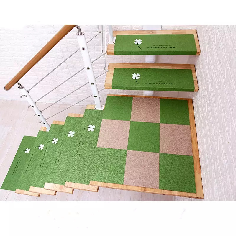 청소하기 쉬운 자체 접착식 미끄럼 방지 및 방수 계단 매트